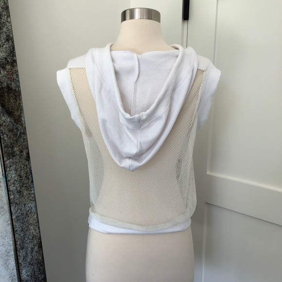 Fabletics mesh back hoodie - Picture 1 of 2